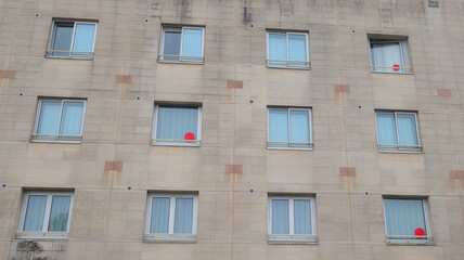 french red round sticker sign allows firefighters to quickly locate windows safe entrances specifically designated as access points first help