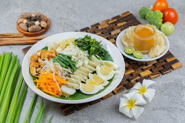 Gado-Gado, Traditional Indonesian Salad with Peanut Sauce, Vibrant and Colorful Food Shot