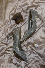 Artistic Long Exposure Wedding Accoutrements – Luxury Perfume, Zirconia Heels & Pearl Earrings © Katarzyna Ledwoń