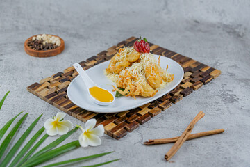 Indonesian Fried Banana with Cheese Topping