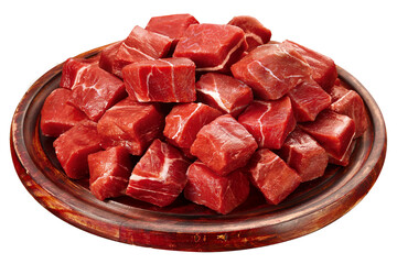 tábua de madeira com cubos de carne seca isolado em fundo transparente