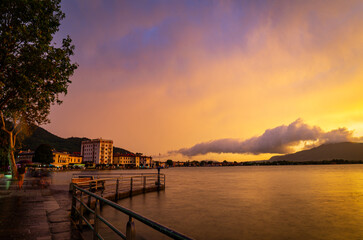 Obraz premium Iseo Tramonto Brescia