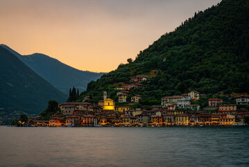 Fototapeta premium Monteisola Brescia Iseo