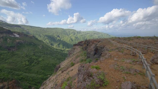 蔵王連峰 駒草平 Zao mountain range Komakusa-daira