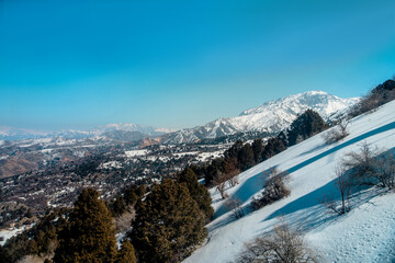 Amirsoy, Amirsay snowy rocks, mountains in Uzbekistan
