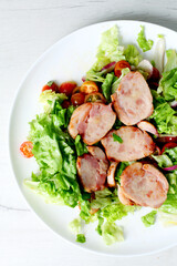 Mixed salad with grilled chicken cold cuts