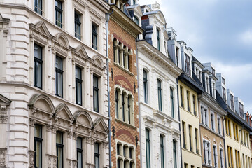 Fototapeta premium typical mix of old and new buildings in the friesenviertel and gereonsviertels district of cologne