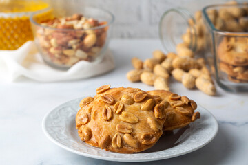 Delicious peanut cookies. Turkish name; yer fistikli kurabiye