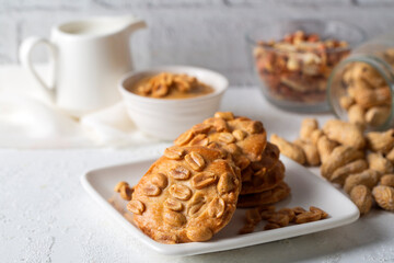 Delicious peanut cookies. Turkish name; yer fistikli kurabiye