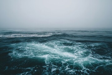 Fototapeta premium Dark Ocean Waves in Foggy Atmosphere