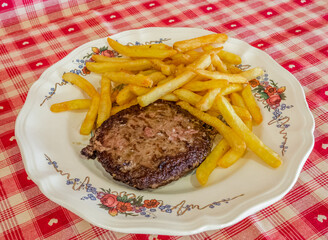 Steak frites, menu enfant 