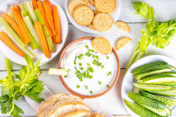 Cottage cheese dip with vegetables and crackers