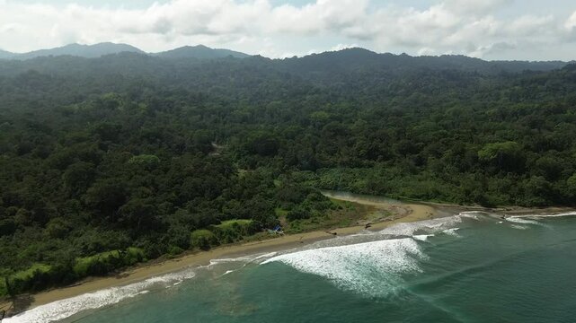 drone view meru island
