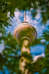 Fernsehturm de Berlin / Berliner Fernseh 2 © Marinecoquil