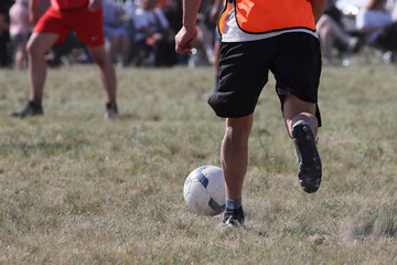 Obraz premium Amateur football between men's teams on a football field near the village of Agro-Pustyn, Ryazan region, May 24, 2025