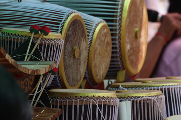 traditional lao music instrument 