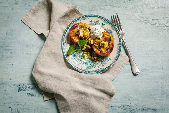 grilled peaches 