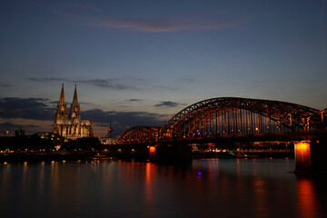 Fototapeta premium cologne cathedral at night