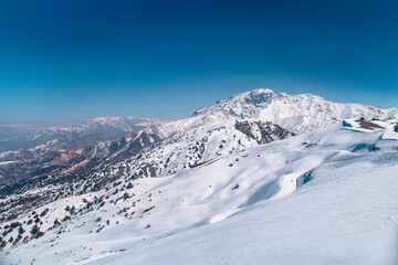 Amirsoy, Amirsay snowy rocks, mountains in Uzbekistan