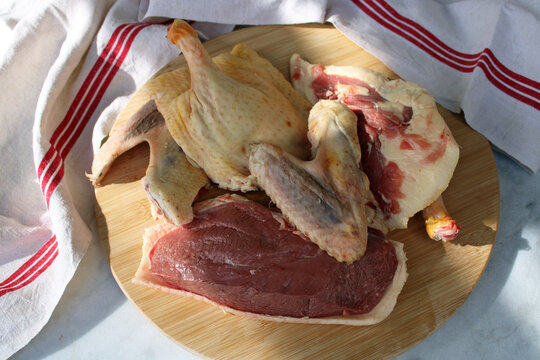 Pr&eacute;paration du canard en conserve, foire au gras
