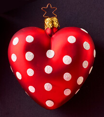 Weihnachts Baum Schmuck rotes Herz mit weissen Punkten, Weihnachtsschmuck, Baumschmuck, 