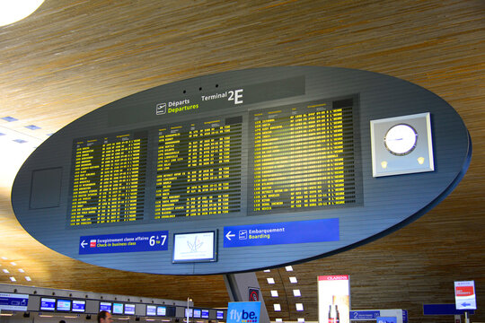Arrival Departure Display Charles De Gaulle International Airport CDG Paris France Europei. Created 05.30.25