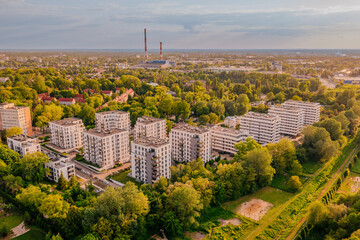Nowe osiedle mieszkaniowe © rozentuzjazmowany