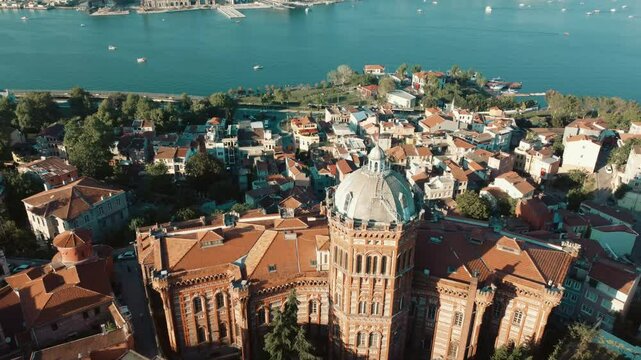 Kırmızı Mektep, Balat Fener Rum  Lisesi