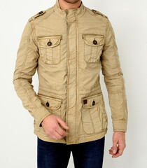 Veste porté saharienne beige vue de face