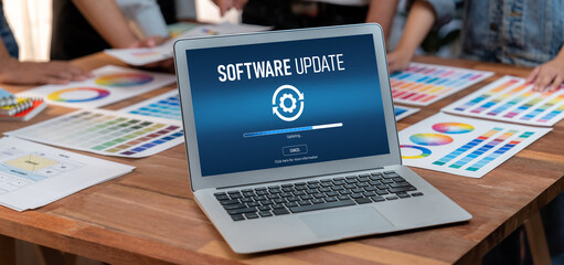 Software update on computer for brisk version of device software upgrade