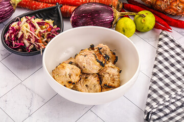Afgani chicken kebab with white marinade