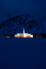 Eglise iles Lofoten - Norv&egrave;ge - La nuit
