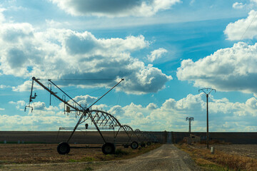sistema de riego por pivote central aspersores en castilla le&oacute;n 2025