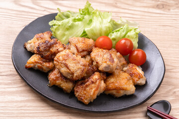 鶏ももの唐揚げ（醤油麹漬け鶏）