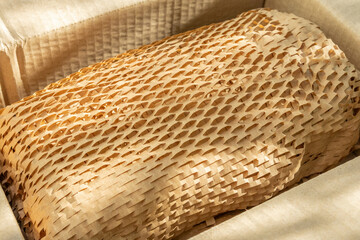 Eco friendly brown paper honeycomb wrap for product packaging parcel carton box