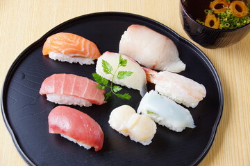 にぎり寿司　和食