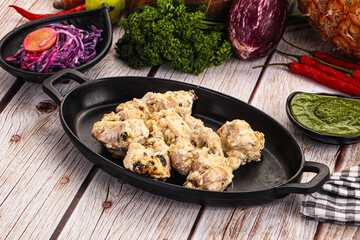 Chicken tikka with cream sauce
