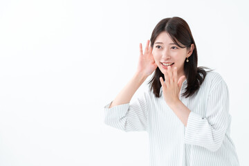 聞く女性・驚く