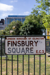 Obraz premium Finsbury Square Sign in London