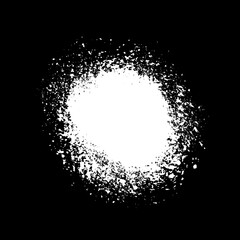 Runder Farbfleck in weiss auf schwarz als Textur oder Hintergrund