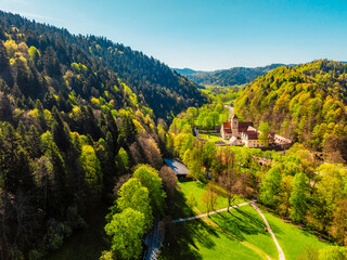 Medieval monastery Cerveny Klastor near Peak Tri Koruny or Trzy Korony in Pieniny National park in Slovakia and Poland. © Zedspider