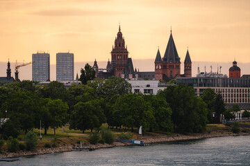 Skyline von Mainz, Mai 2025