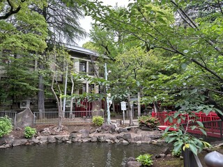 七渡神社の境内