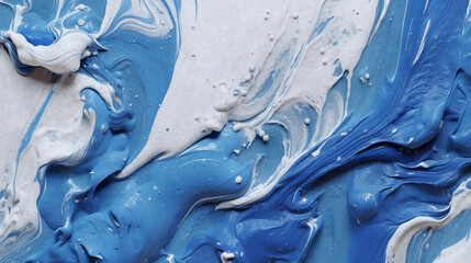 Una pintura colorida con fondo azul y blanco. La pintura, llena de vibrantes colores, parece una obra de arte.