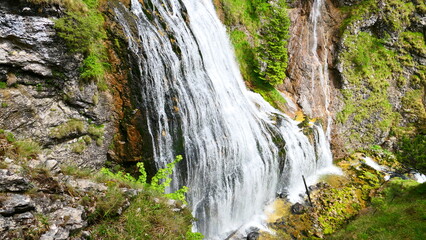 Fototapeta premium Wasserfall der Wasserlochklamm, Palfau in der Steiermark!