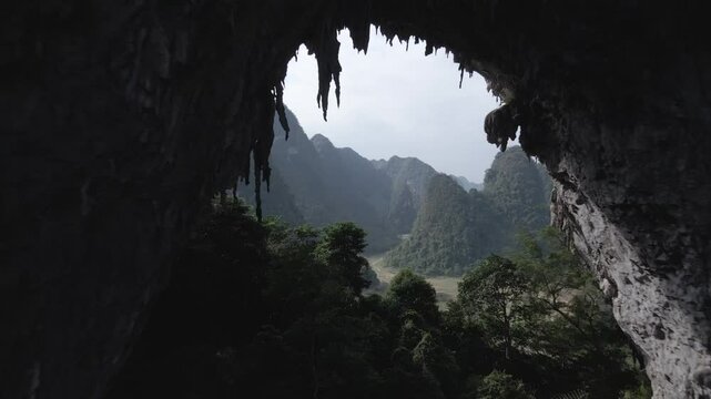 View through the Mat Than mountain by flycam log video