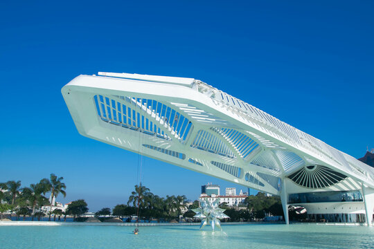 View of Museum of Tomorrow (Museu do Amanha), Rio de Janeiro 