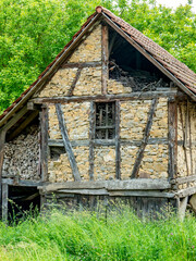 Schäden an einem historischen Fachwerkhaus