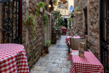 kleines Restaurant in Budva
