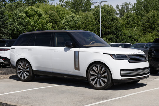 Used Land Rover Range Rover display. With pricing concerns, Land Rover is selling used vehicles to meet demand. MY:2022